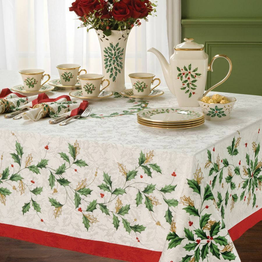 Lenox Holiday Holly Christmas Tablecloth Various Sizes